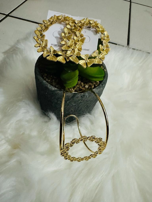 Boucle d'oreille et bracelet  ina